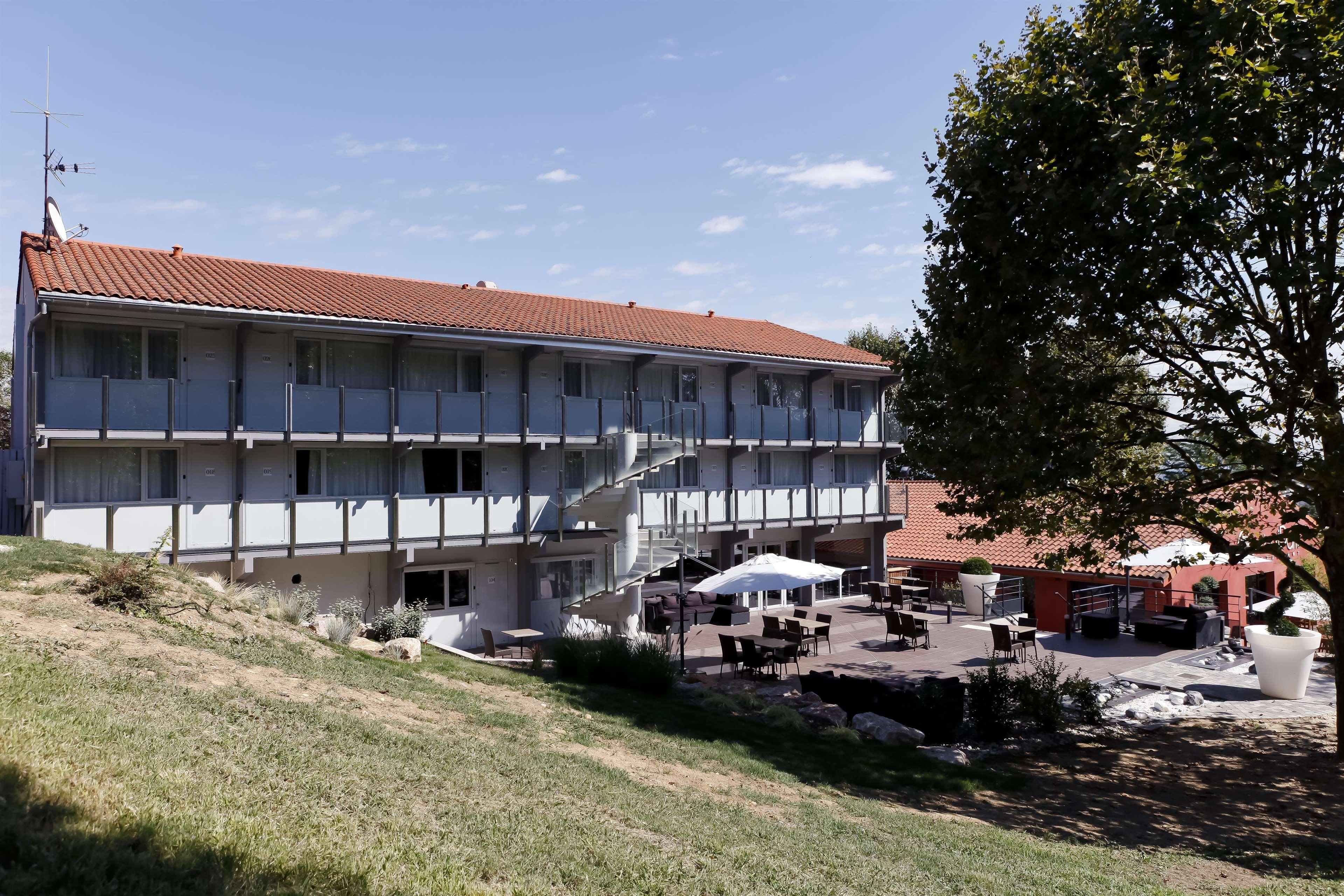 Kyriad Lyon Sud Sainte Foy Exterior foto